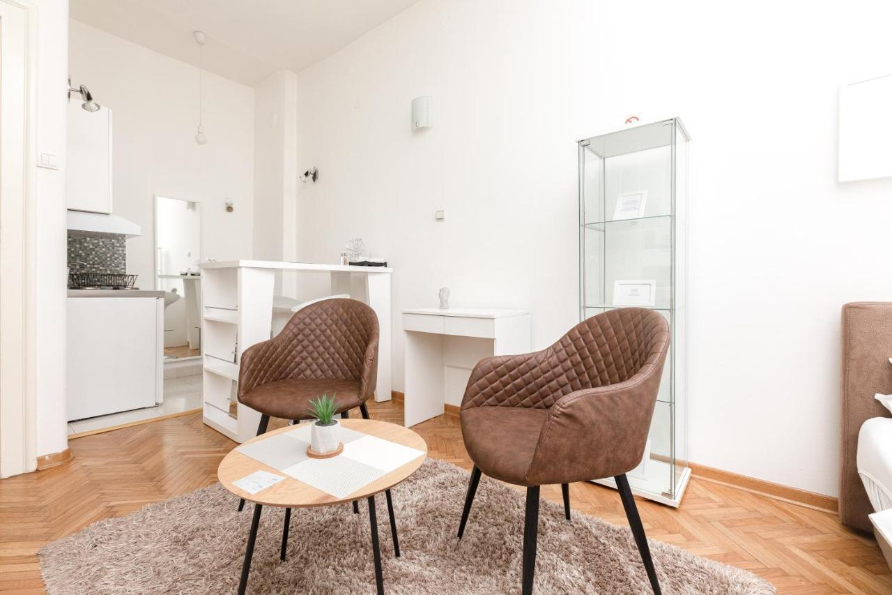 1St Belgrade Apartment 외부 사진